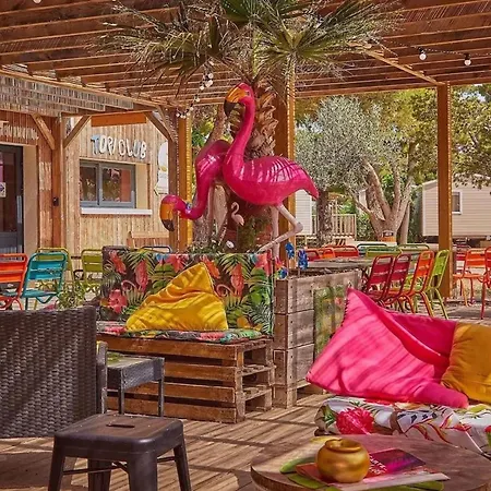 度假居 Confortable A Avec Terrasse Et Parking Inclus 纳博讷