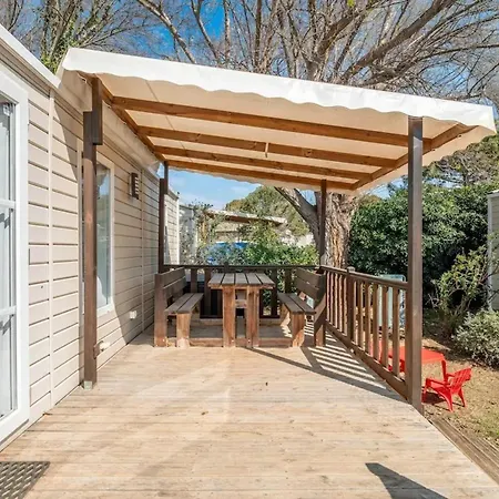 度假居 Confortable A Avec Terrasse Et Parking Inclus