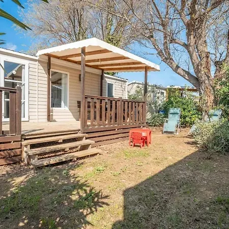 度假居 Confortable A Avec Terrasse Et Parking Inclus 纳博讷